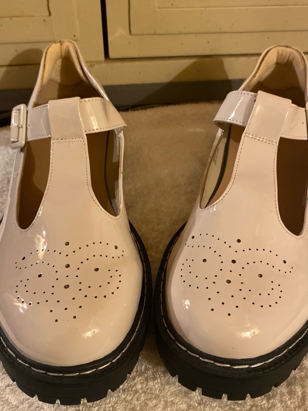Kids Patent T-Strap Chunky Sole Shoes - White